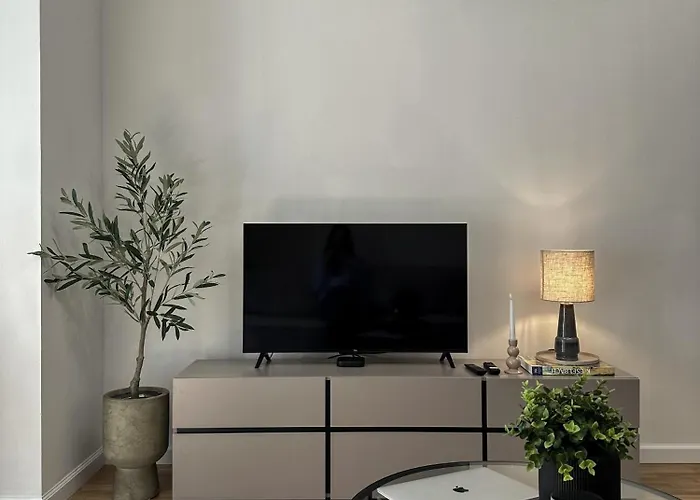 Merse Luxury شقة *